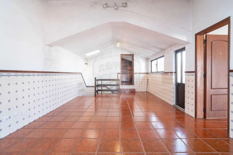 Moradia T4 para Venda em Oliveirinha Foto 25