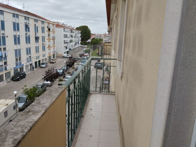 Apartamento T3 para Venda em Moita Foto 10