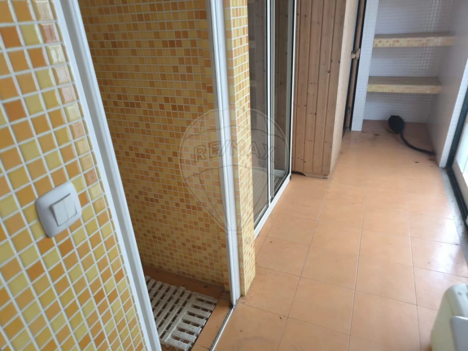 Moradia T4 para Venda em Cadaval e Pêro Moniz Foto 11