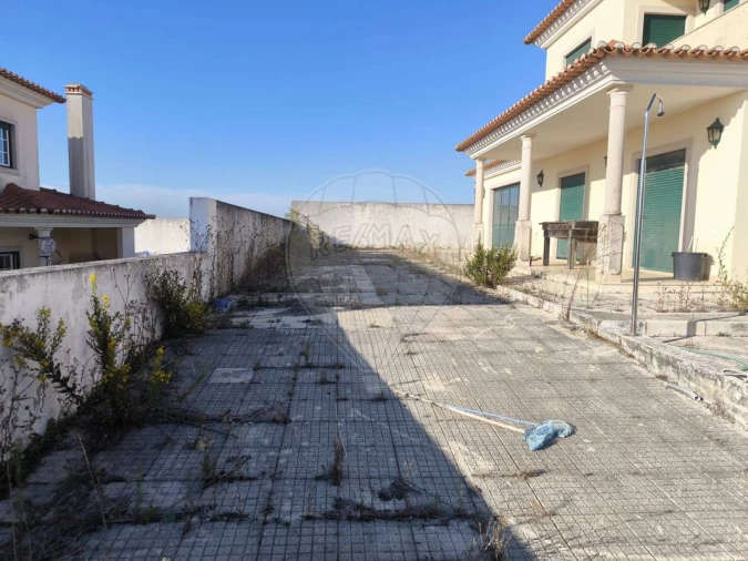 Moradia T4 para Venda em Cadaval e Pêro Moniz Foto 36