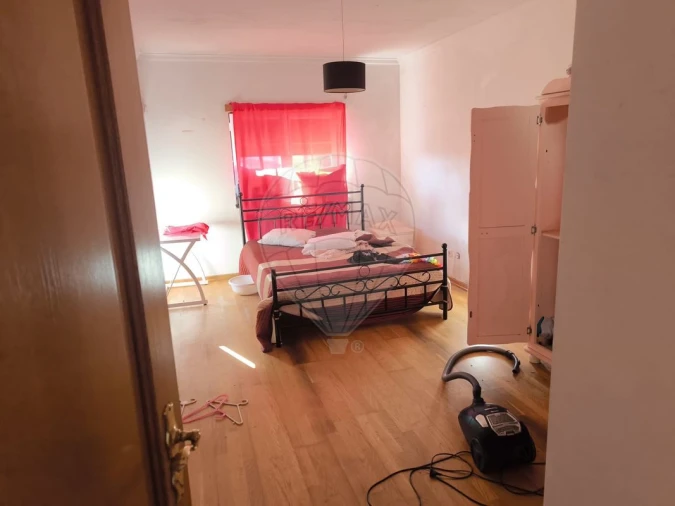 Moradia T4 para Venda em Cadaval e Pêro Moniz Foto 17