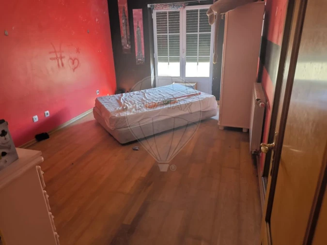 Moradia T4 para Venda em Cadaval e Pêro Moniz Foto 24