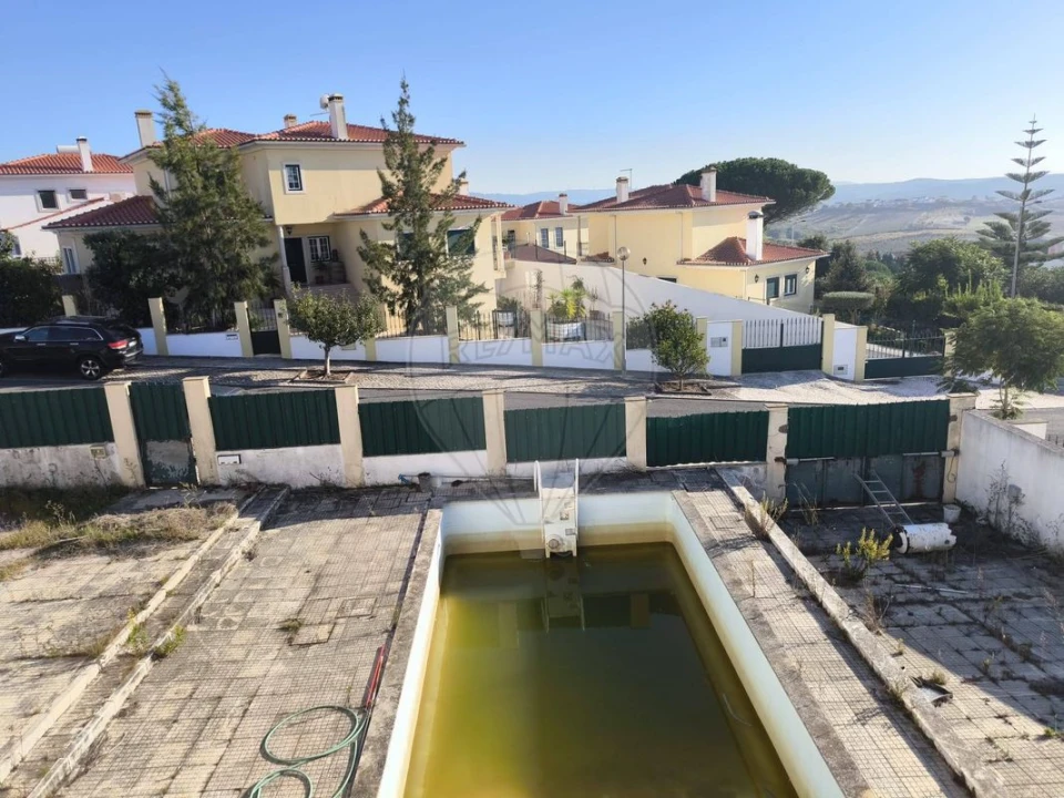Moradia T4 para Venda em Cadaval e Pêro Moniz Foto 21