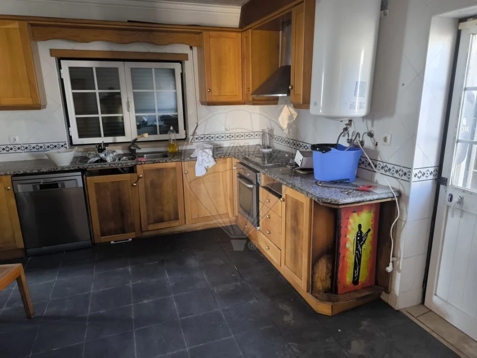 Moradia T4 para Venda em Cadaval e Pêro Moniz Foto 30