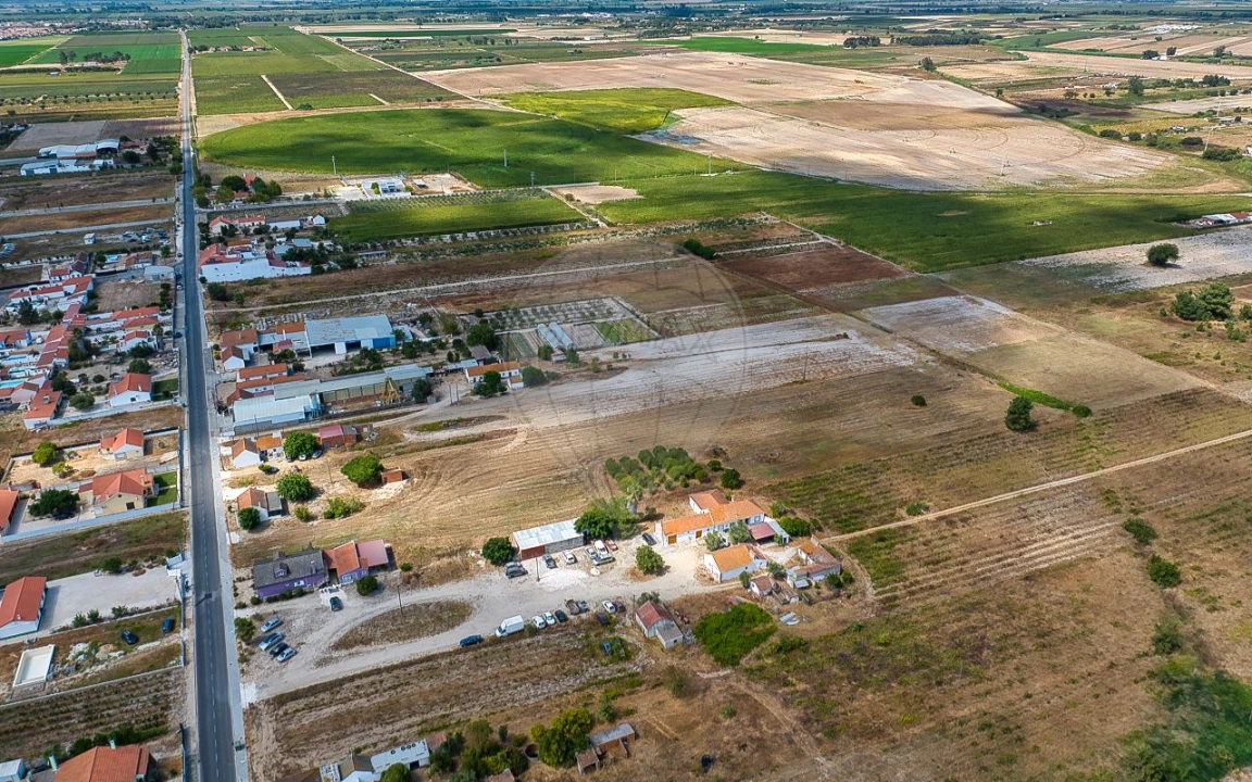 Moradia T2 para Venda em Benfica do Ribatejo Foto 37