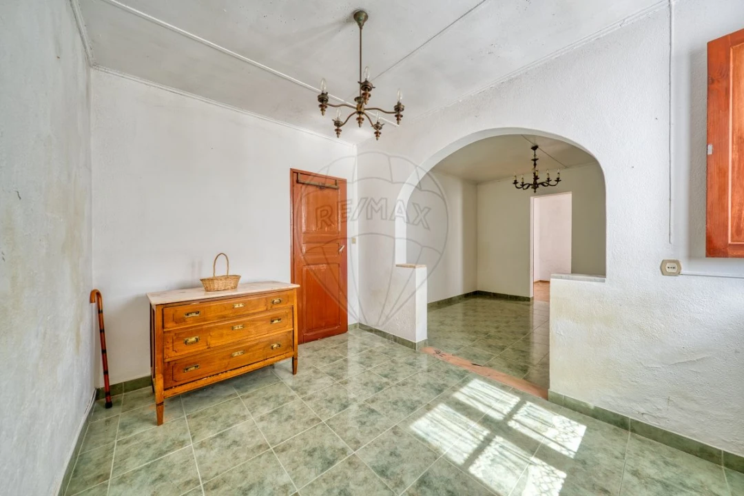 Moradia T2 para Venda em Benfica do Ribatejo Foto 27