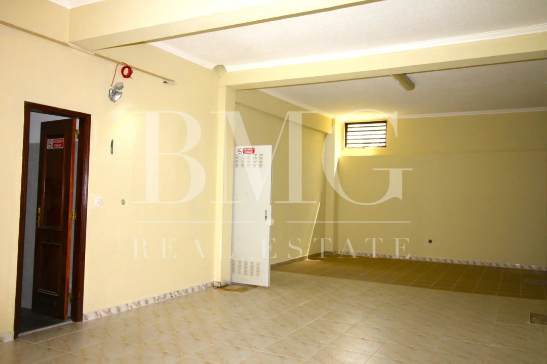 Escritório para Venda em Cacém e São Marcos Foto 8