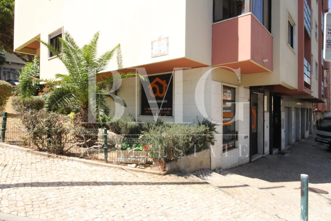 Escritório para Venda em Cacém e São Marcos Foto 12