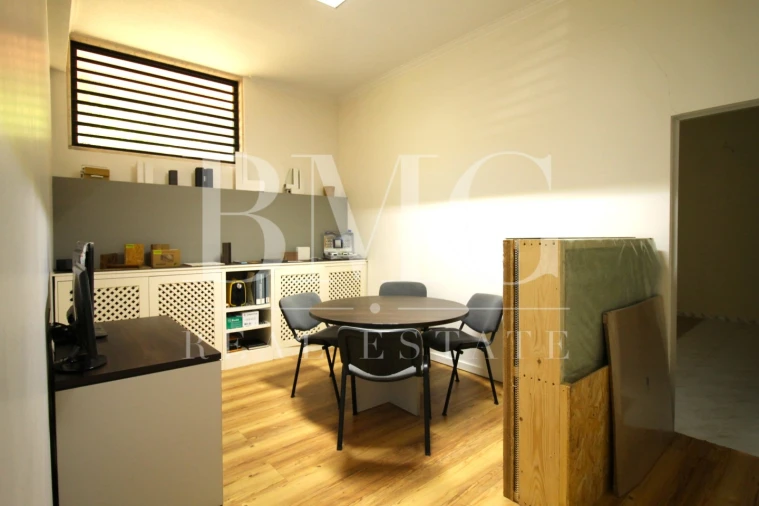 Escritório para Venda em Cacém e São Marcos Foto 6