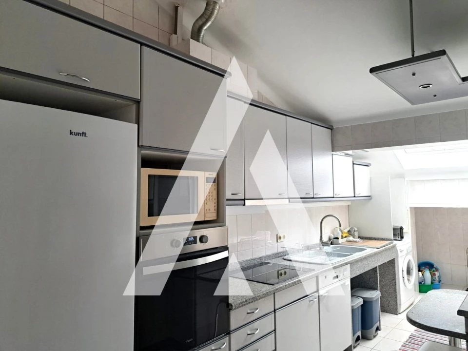 Apartamento T3 para Arrendamento em Glória e Vera Cruz Foto 4