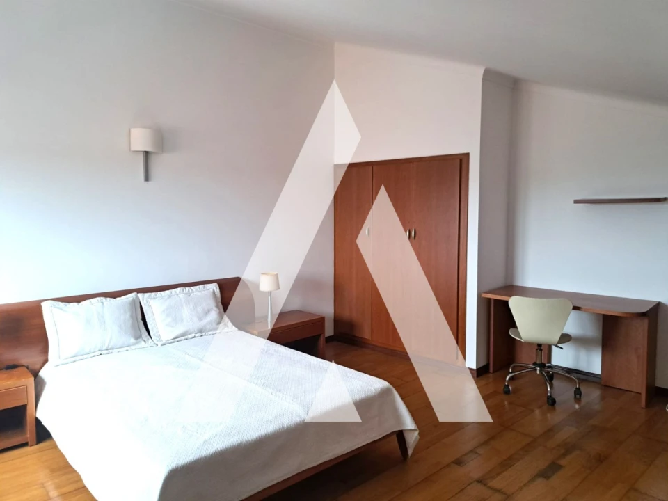 Apartamento T3 para Arrendamento em Glória e Vera Cruz Foto 16