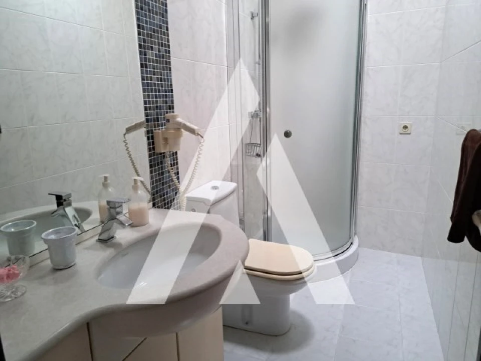 Apartamento T3 para Arrendamento em Glória e Vera Cruz Foto 22