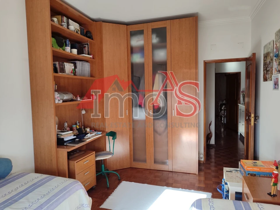 Apartamento T3 para Venda em Queluz e Belas Foto 21