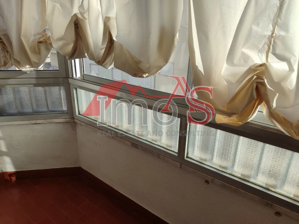 Apartamento T3 para Venda em Queluz e Belas Foto 32