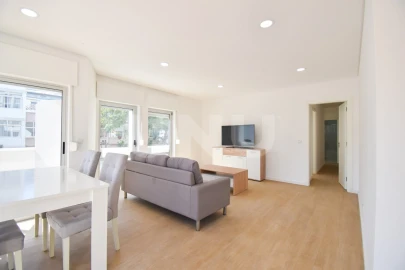 Apartamento T2 para Arrendamento em Cascais e Estoril