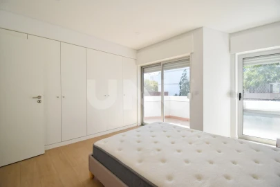 Apartamento T2 para Arrendamento em Cascais e Estoril