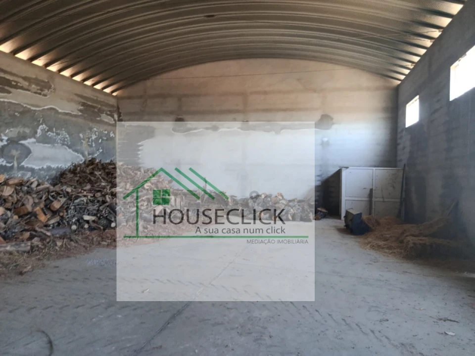 Armazém para Arrendamento em Três Povos Foto 5
