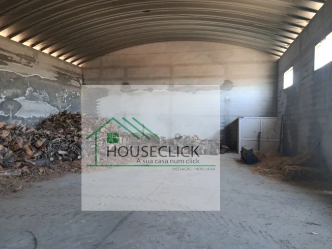 Armazém para Arrendamento em Três Povos Foto 5