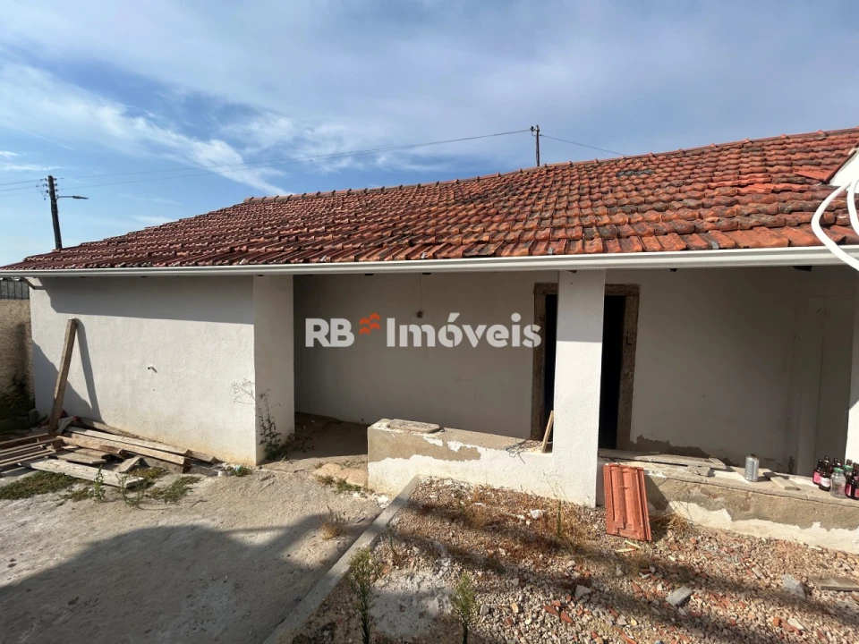 Moradia T3 para Venda em São João Baptista e Santa Maria dos Olivais Foto 16