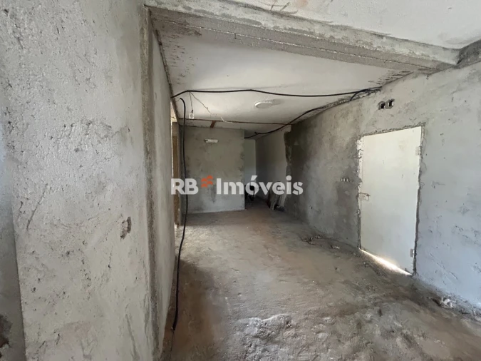 Moradia T3 para Venda em São João Baptista e Santa Maria dos Olivais Foto 4