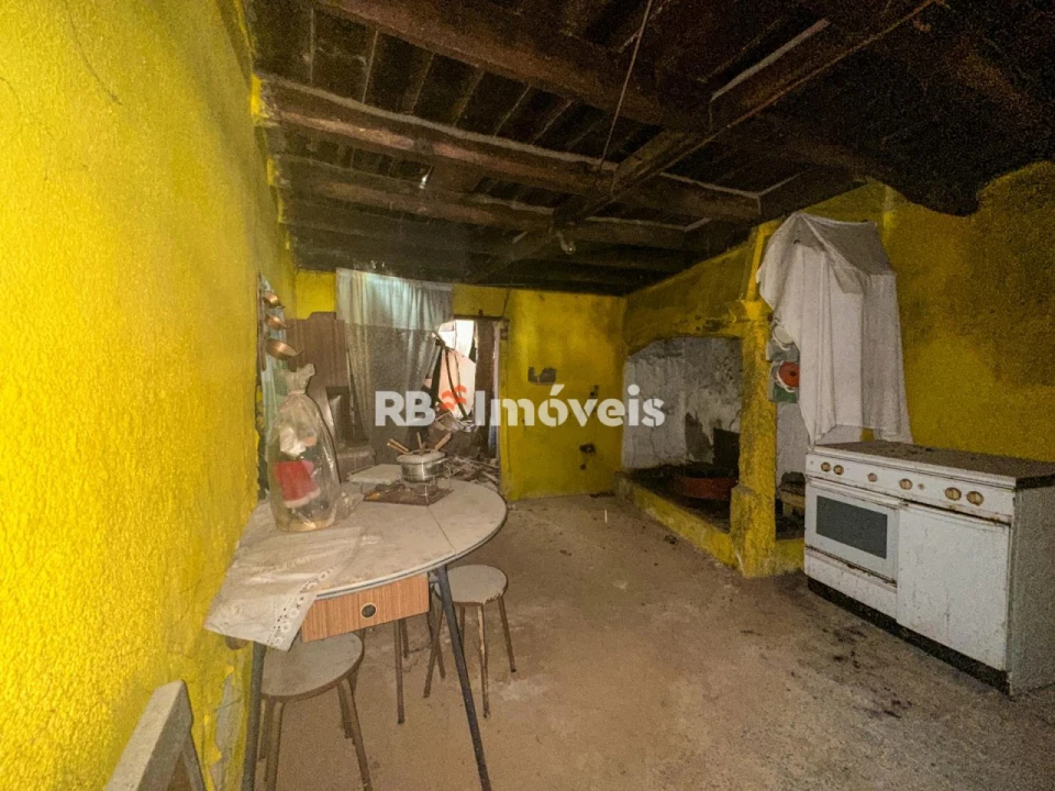 Moradia T7 para Venda em Asseiceira Foto 14