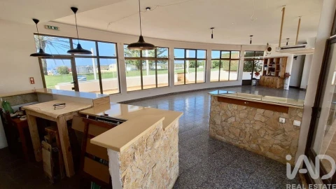 Loja para Venda em Vila de Sagres