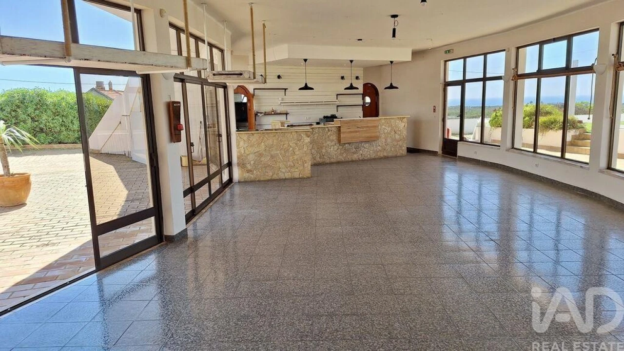 Loja para Venda em Vila de Sagres Foto 4