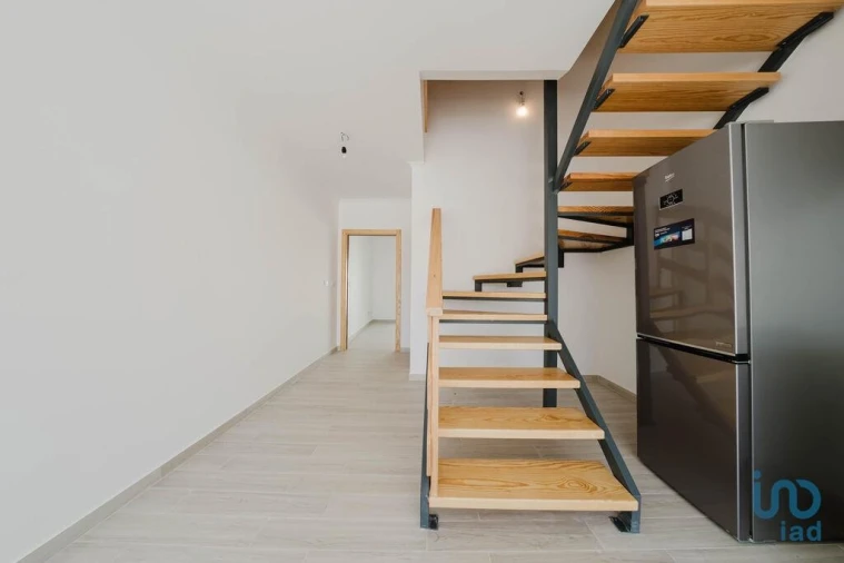 Moradia T2 para Venda em Ferrel Foto 4