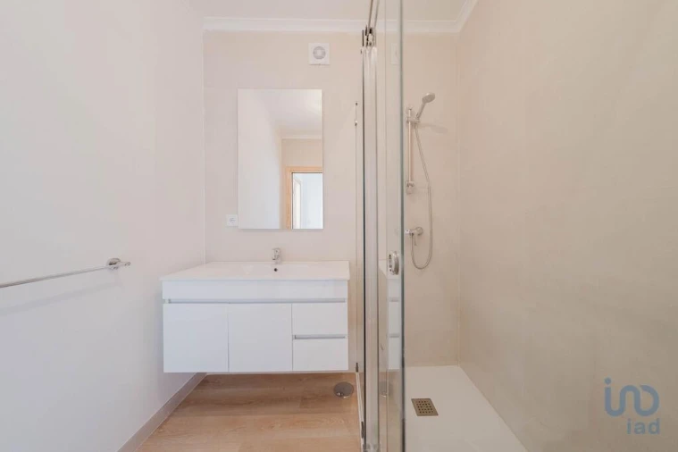 Moradia T2 para Venda em Ferrel Foto 14