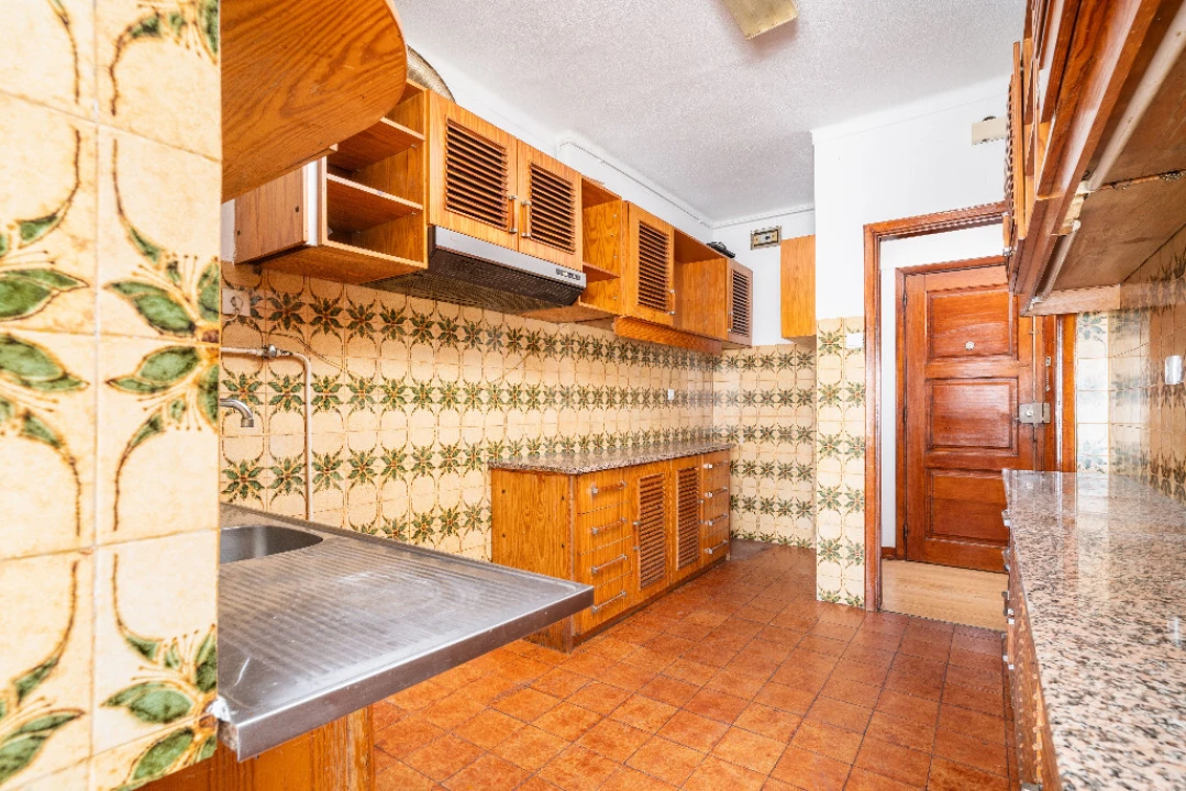 Apartamento T2 para Venda em Santo Antonio dos Olivais Foto 1