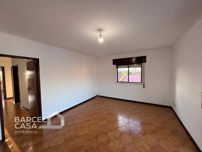 Apartamento T3 para Venda em Arcozelo Foto 7