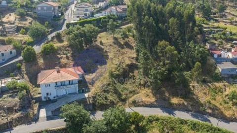 Terreno para Venda em Rebordões