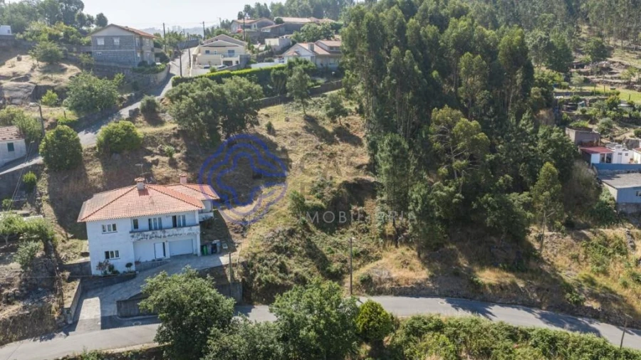 Terreno para Venda em Rebordões Foto 9