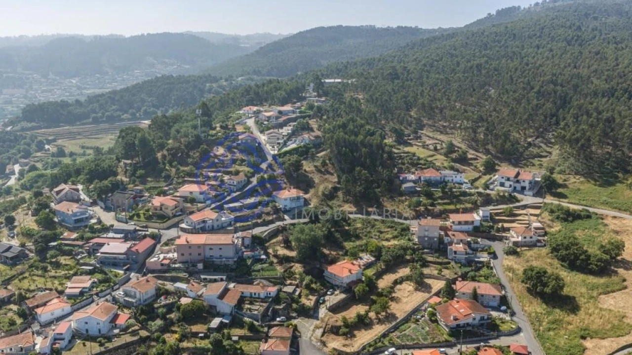 Terreno para Venda em Rebordões Foto 7