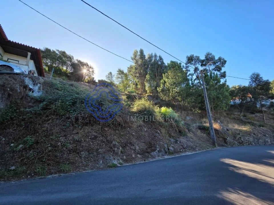 Terreno para Venda em Rebordões Foto 7