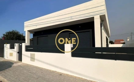 Moradia T4 para Venda em Quinta do Anjo