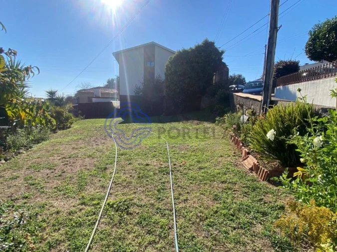 Moradia T1 para Venda em Escapães Foto 10