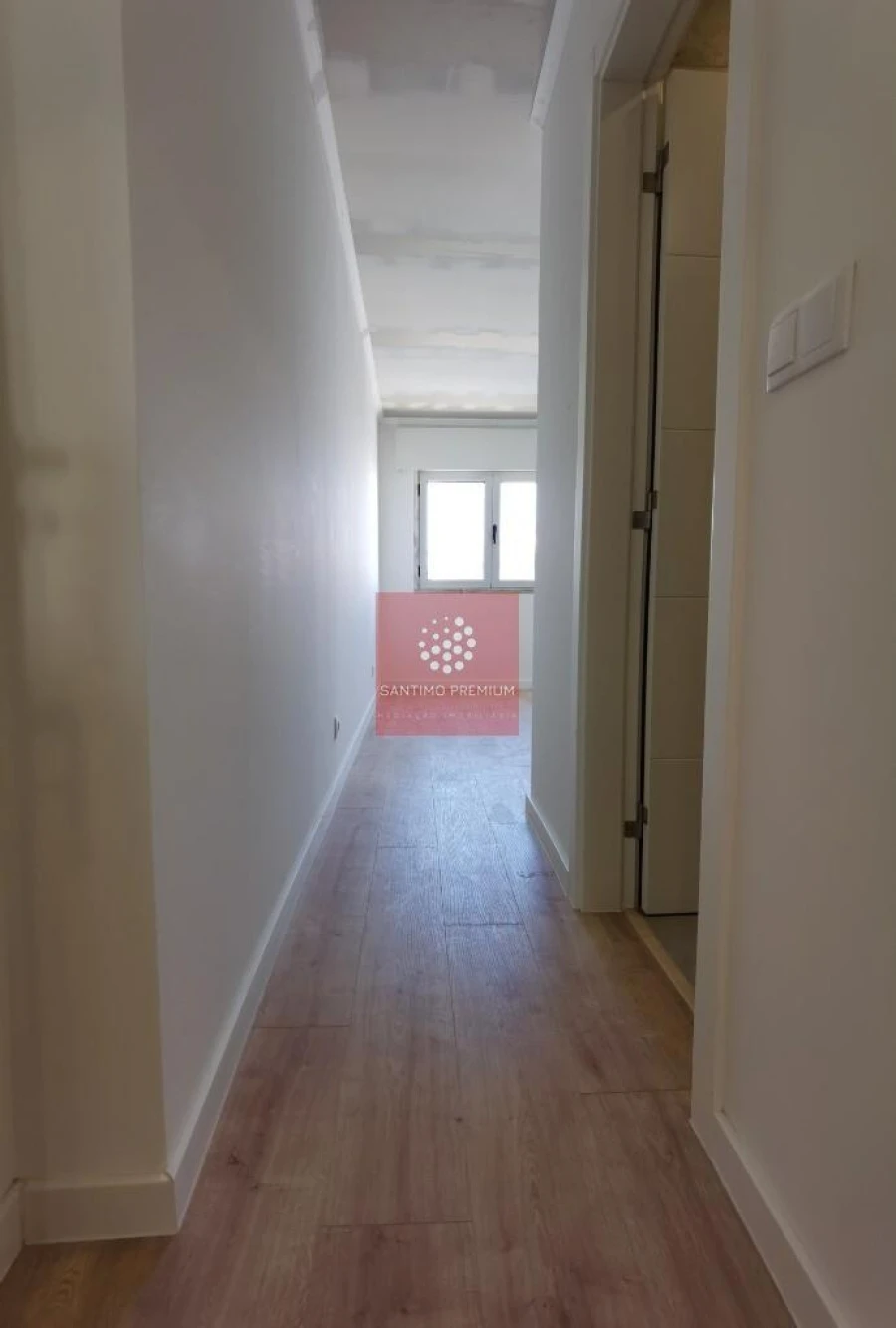 Apartamento T2 para Venda em Alfragide Foto 19