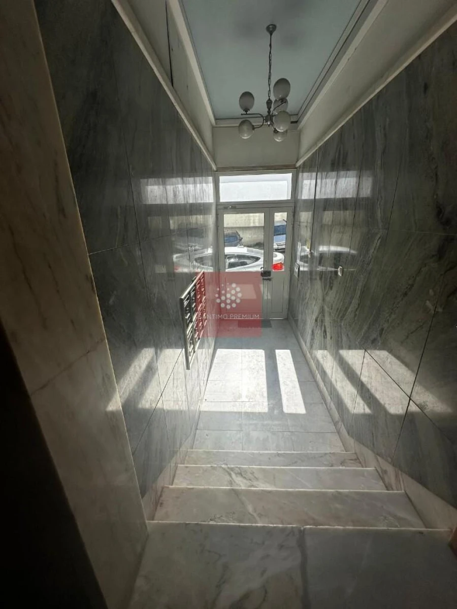 Apartamento T2 para Venda em Alfragide Foto 37