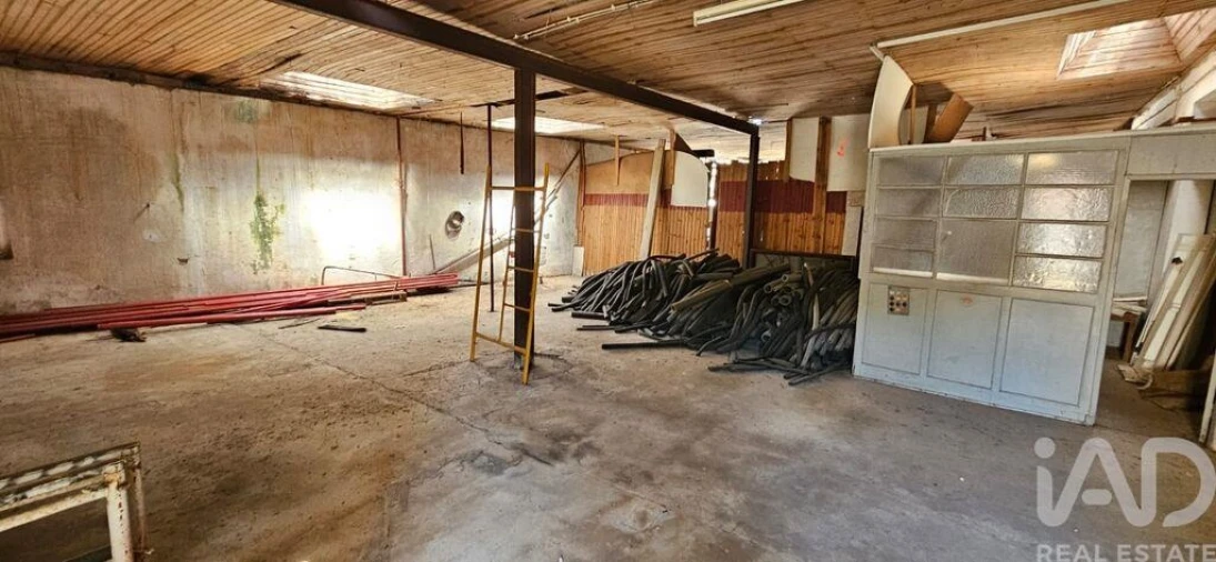 Loja para Arrendamento em Minde Foto 6