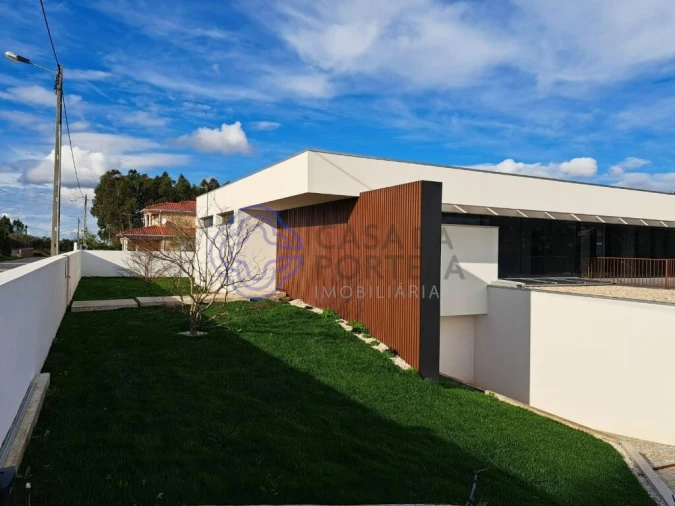 Moradia T5 para Venda em Torres do Mondego Foto 14