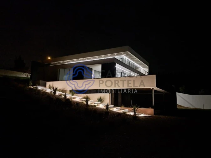 Moradia T5 para Venda em Torres do Mondego Foto 2