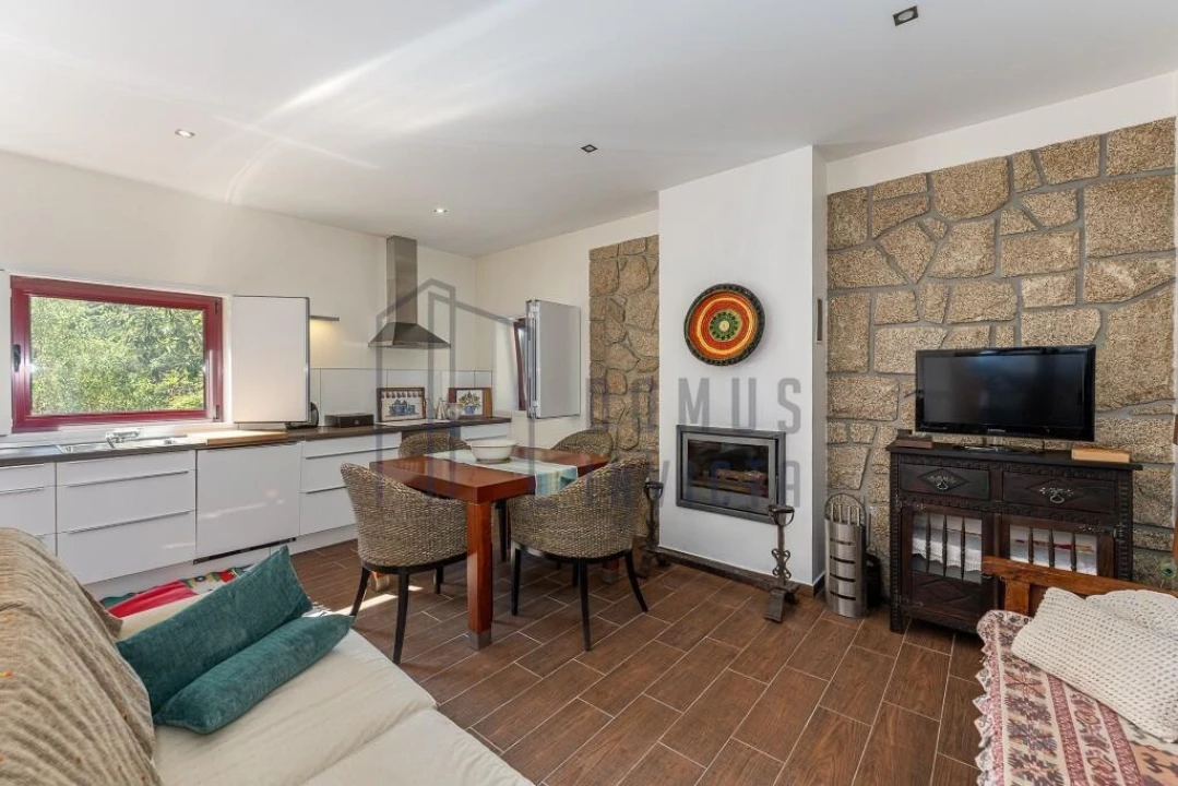 Quinta T2 para Venda em Eja Foto 6