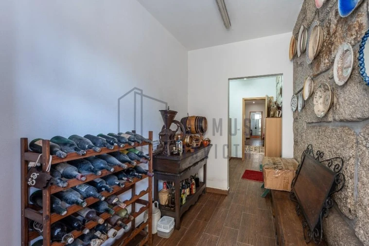 Quinta T2 para Venda em Eja Foto 18