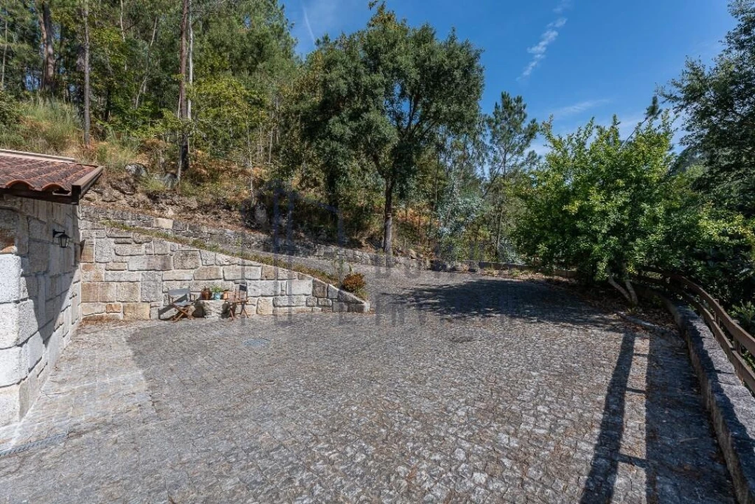 Quinta T2 para Venda em Eja Foto 25