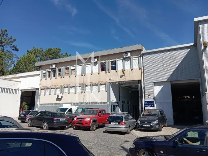 Armazém para Venda em Custóias, Leça do Balio e Guifões Foto 1