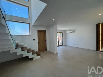 Moradia T3 para Venda em Silveira