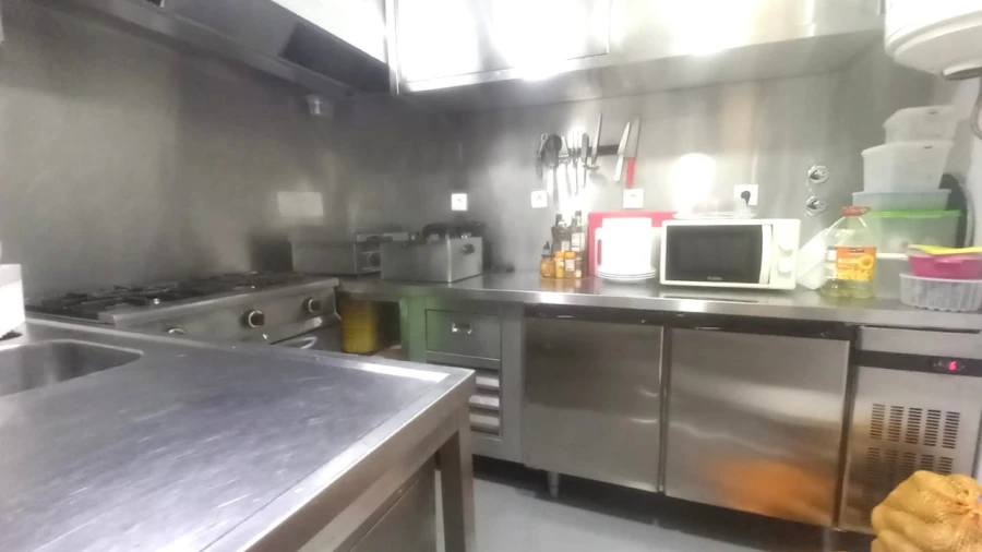 Negócio para Venda em Santa Maria Maior Foto 4