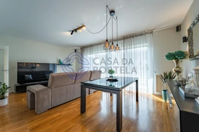Moradia T4 para Venda em Aguas Santas