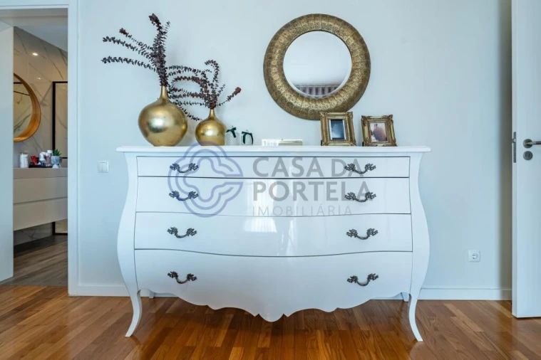 Moradia T4 para Venda em Aguas Santas Foto 32